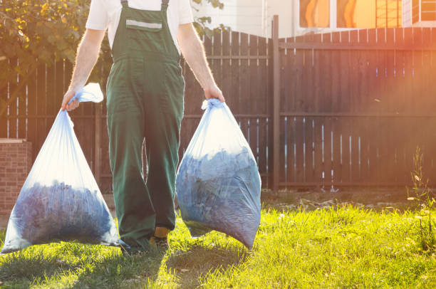 Best Yard Waste Removal  in Santa Fe, TX